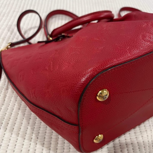 Louis Vuitton Mazarine MM in red. - Picture 3 of 11